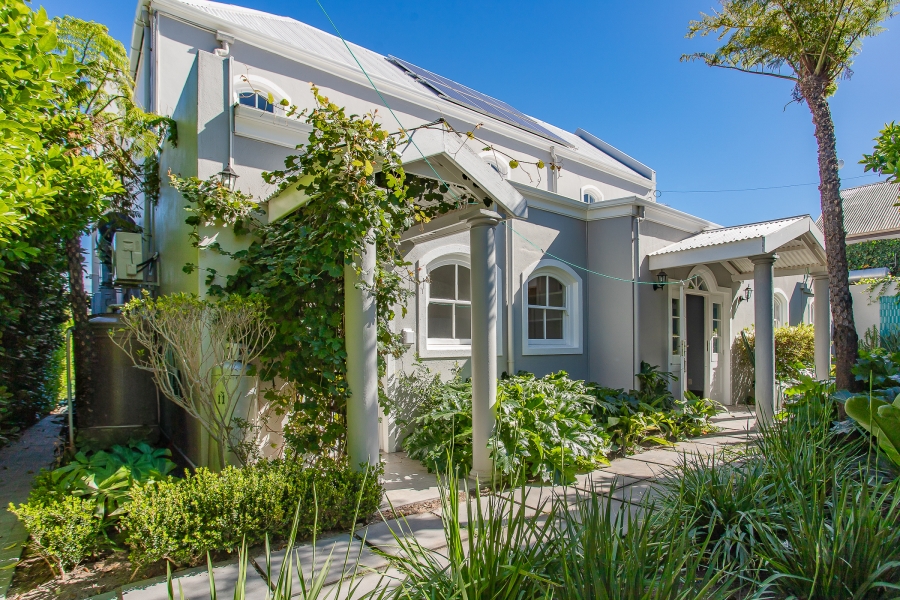 To Let 4 Bedroom Property for Rent in Franschhoek Western Cape